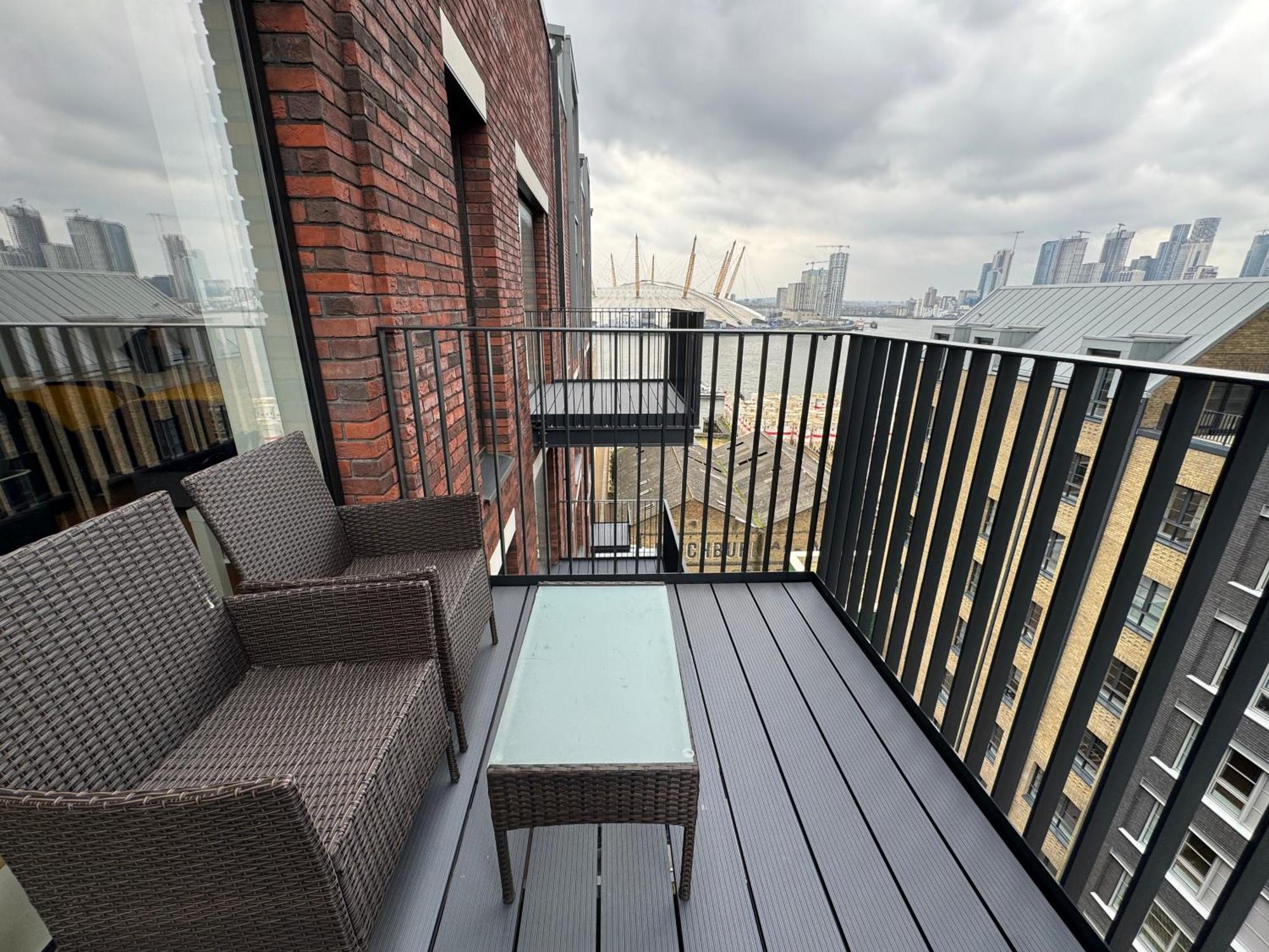 Apartmán London Luxury Flat With Balcony, River View, O2 Arena, Excel, Canary Wharf, Station Exteriér fotografie